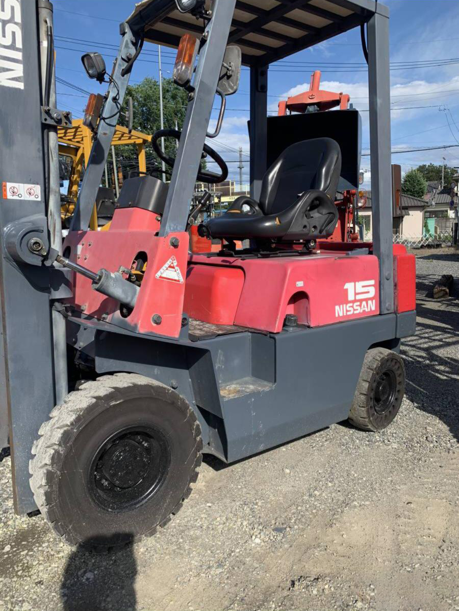 1.5 Nissan Forklift
