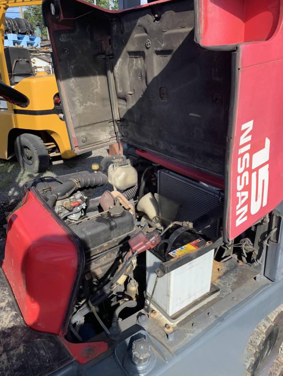 1.5 Nissan Forklift 3