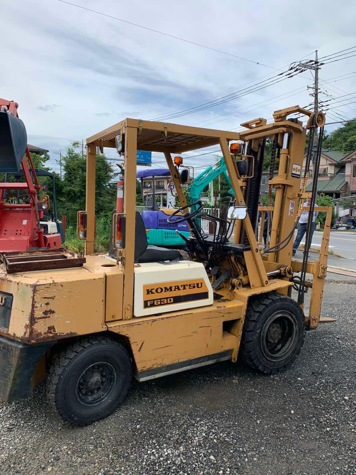 KOMATSU FG30