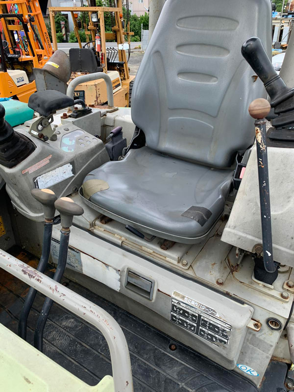 YANMAR B4-6 3